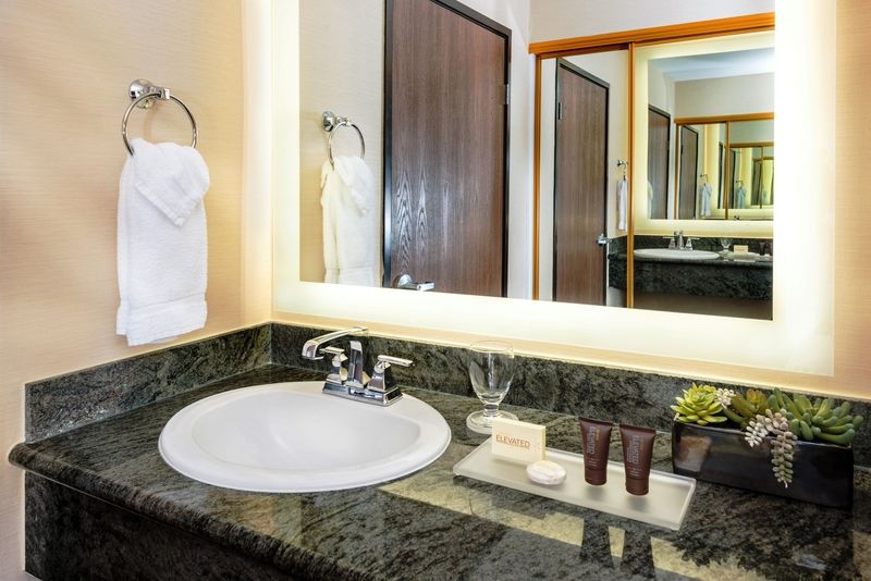 Best Western Ontario Mills Mall Εξωτερικό φωτογραφία